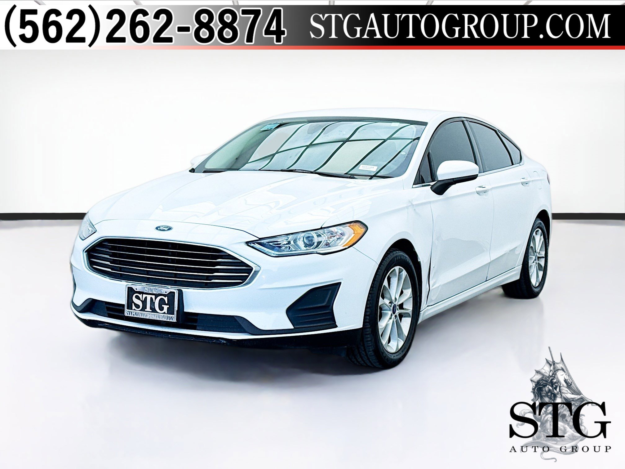 Used 2019 Ford Fusion SE image 1