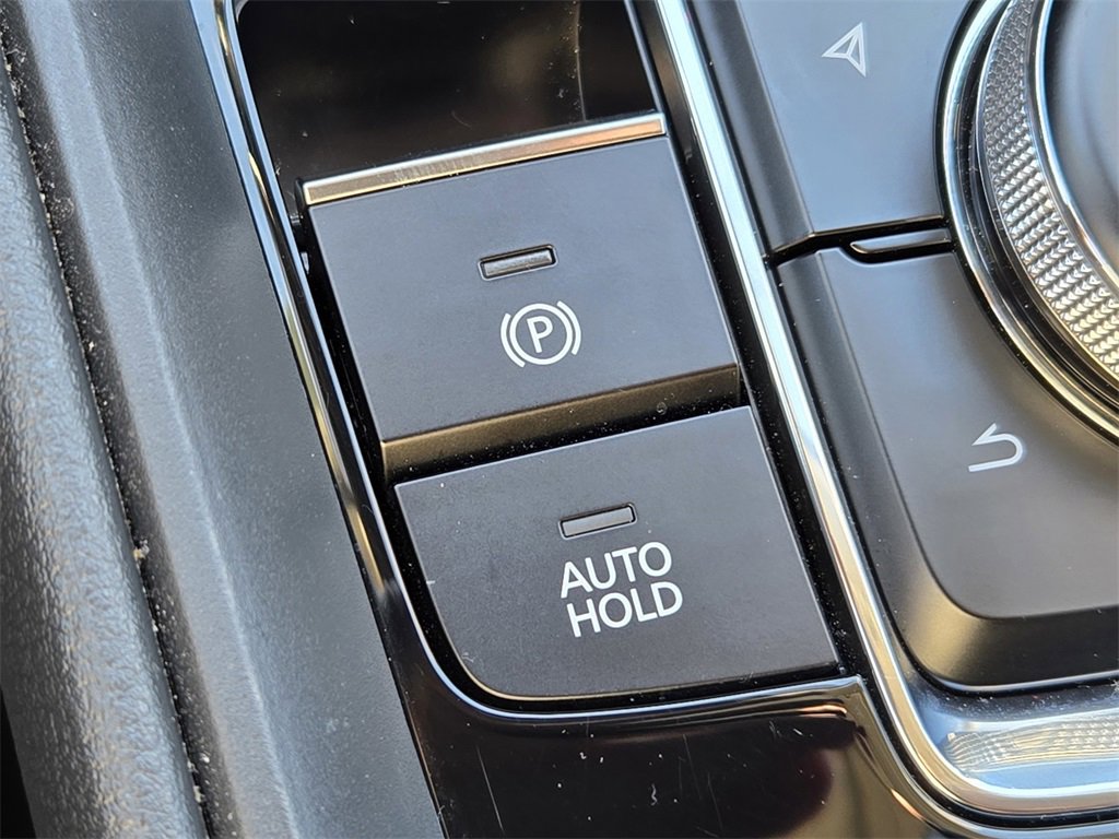 Certified 2025 MAZDA CX-50 2.5 Hybrid w/ Premium Plus Pkg image 23