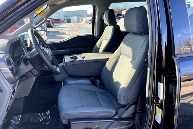 Used 2025 Ford F150 XLT w/ Equipment Group 301A Standard AWD/4WD image 25