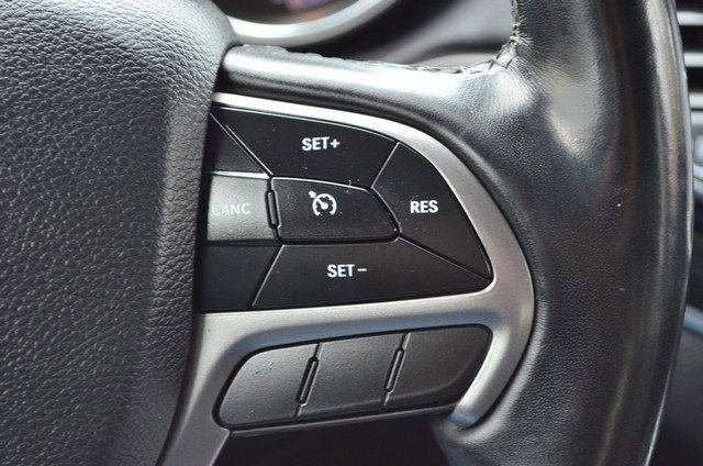 Used 2021 Jeep Grand Cherokee Limited w/ Luxury Group II image 21