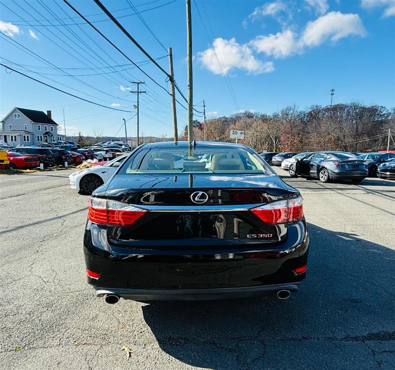 Used 2015 Lexus ES 350 w/ Luxury Package image 4