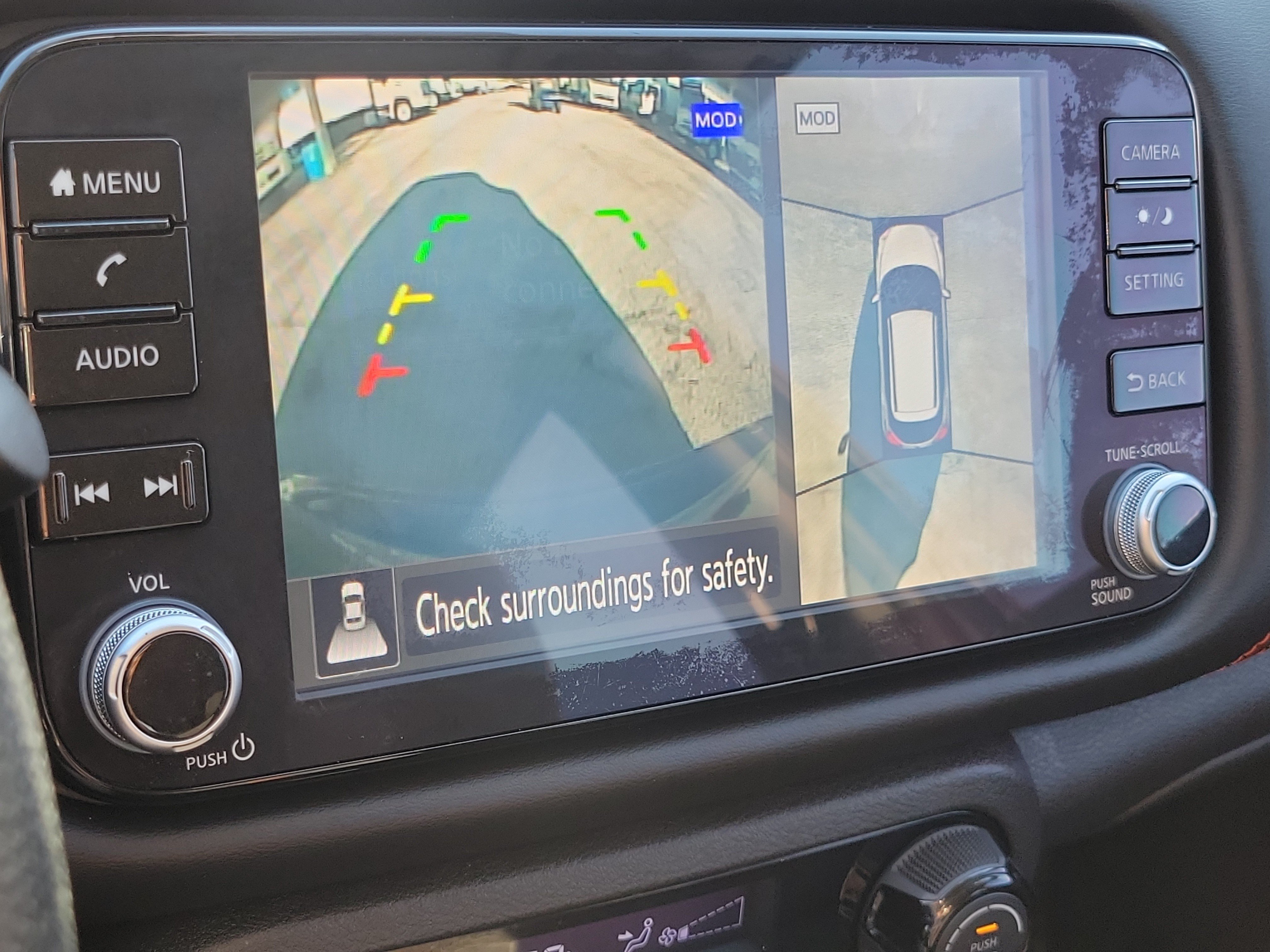Used 2021 Nissan Kicks SR FWD image 29
