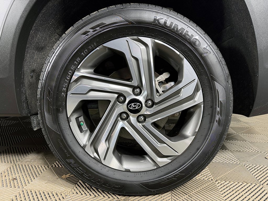 Certified 2023 Hyundai Santa Fe SEL image 18