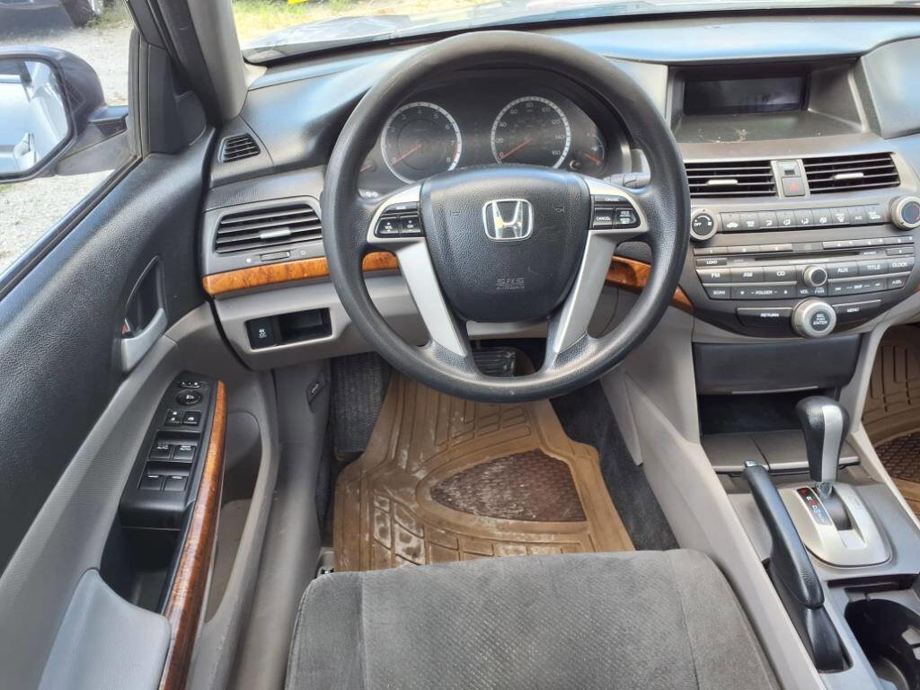 Used 2011 Honda Accord EX image 9