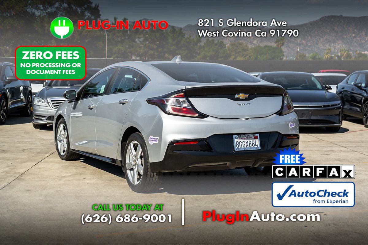 Used 2018 Chevrolet Volt LT FWD image 2