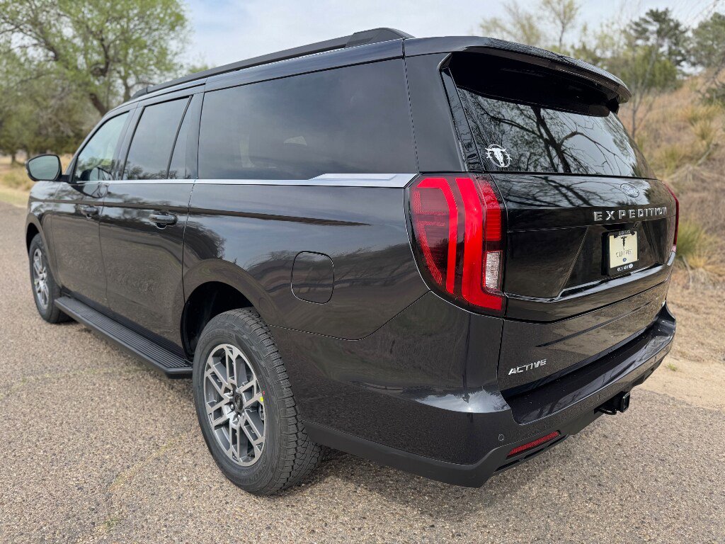 New 2026 Ford Expedition Max Active image 40