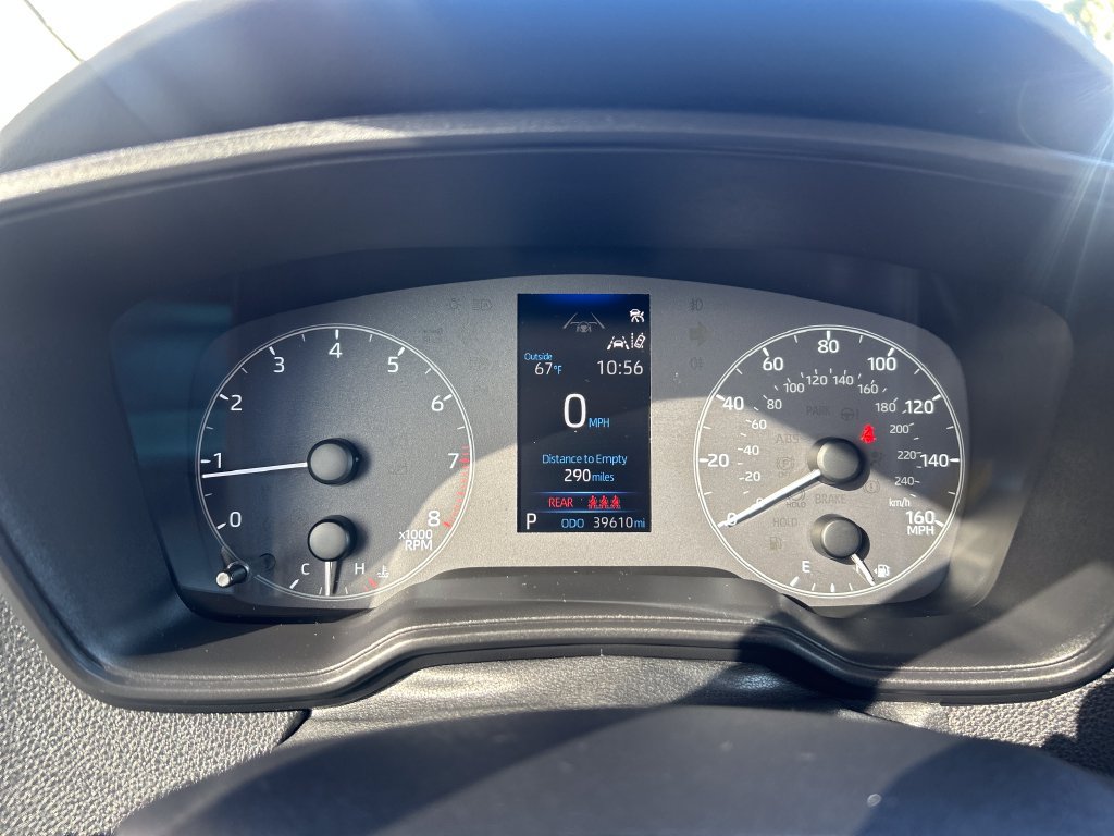 Certified 2025 Toyota Corolla LE FWD image 18