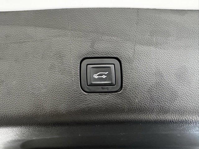 Used 2019 Chevrolet Traverse Premier w/ Redline Edition image 43