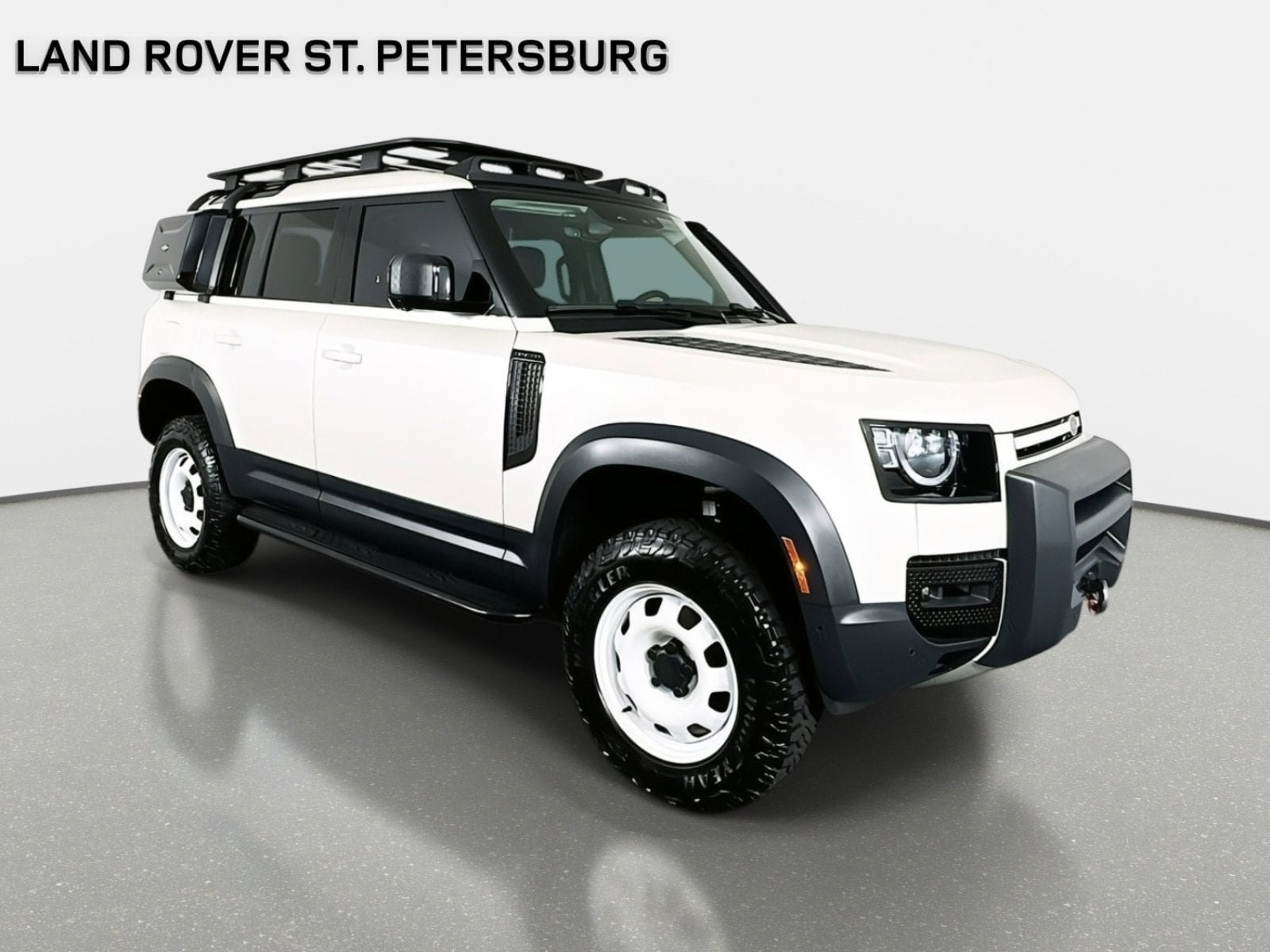 Used 2024 Land Rover Defender 110 S AWD/4WD image 3