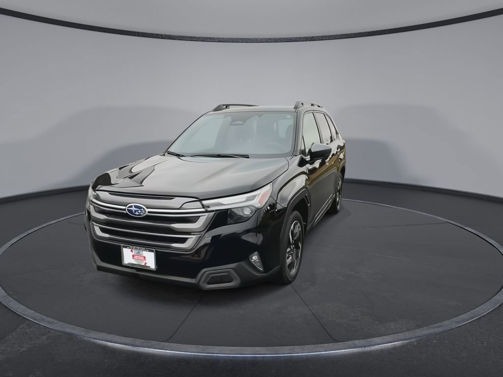 Used 2025 Subaru Forester Limited image 4