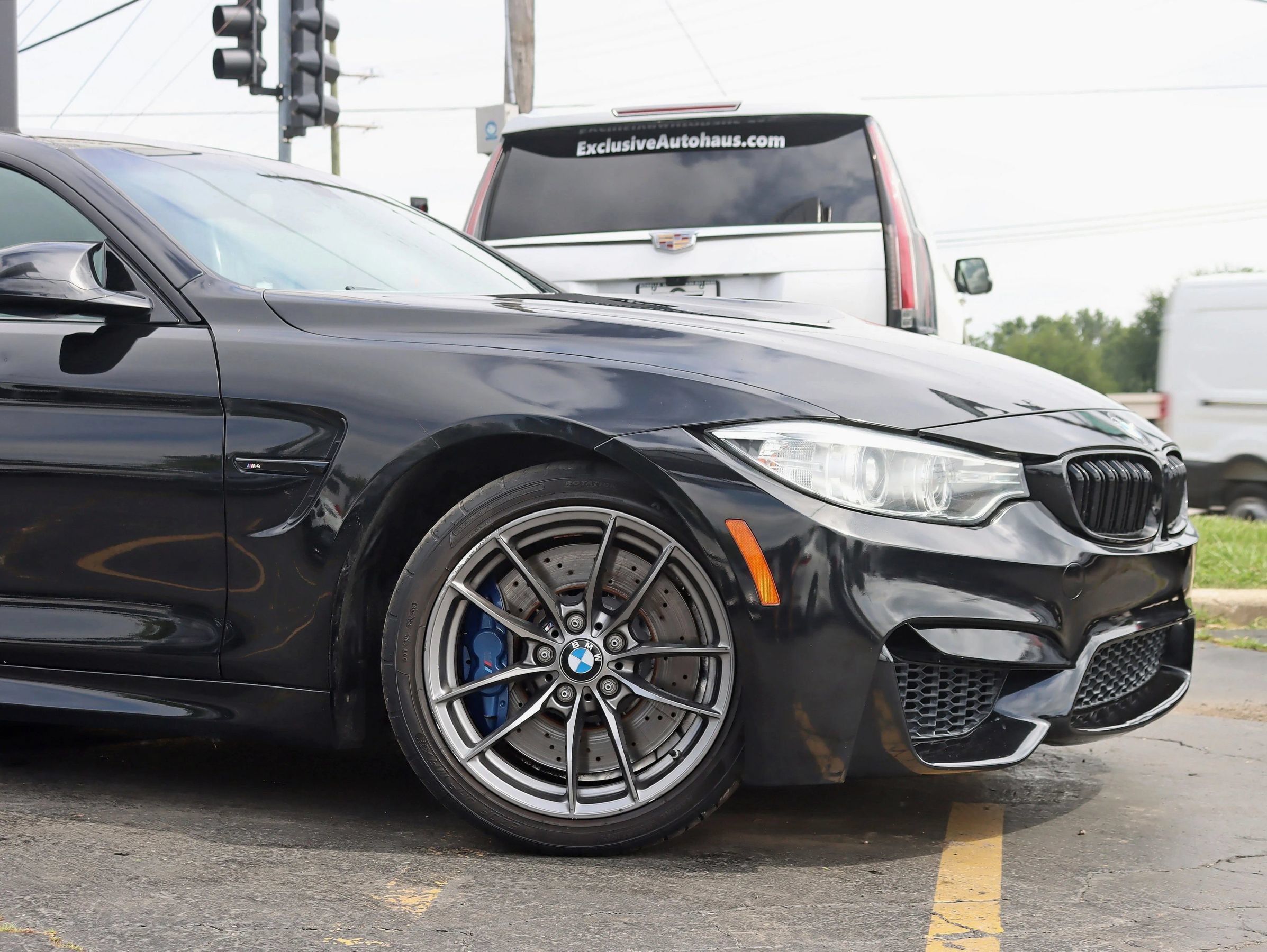 Used 2016 BMW M4 Coupe RWD image 3