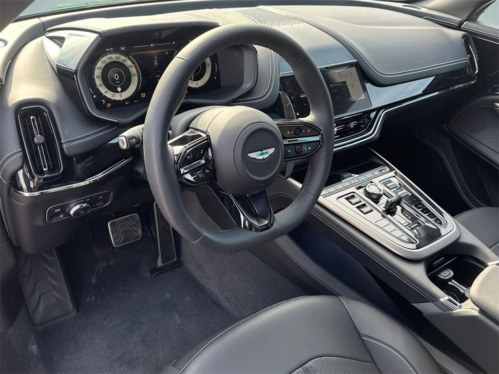 New 2026 Aston Martin DBX 707 image 4