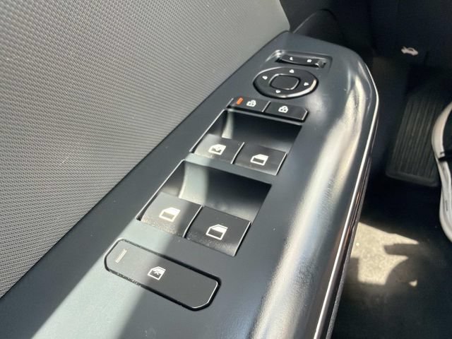 Used 2025 Kia K4 FWD image 20