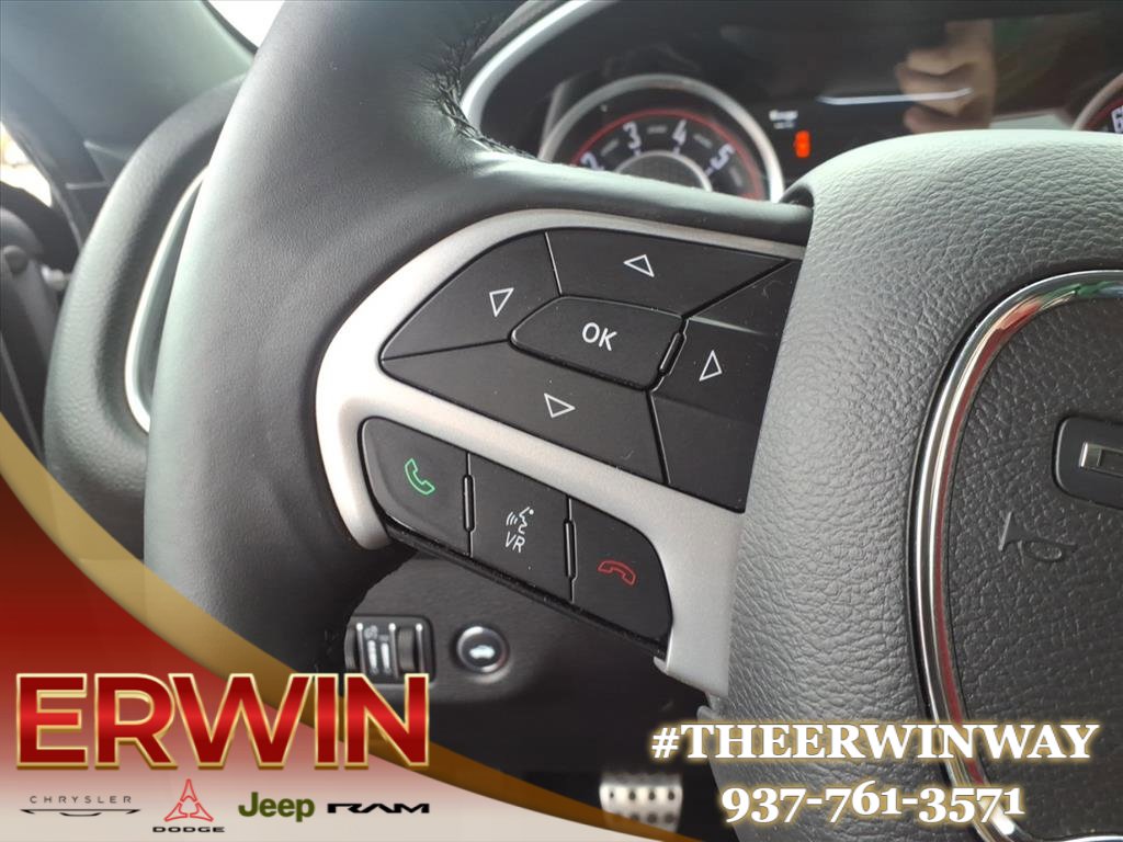 Used 2015 Dodge Challenger R/T Plus image 18