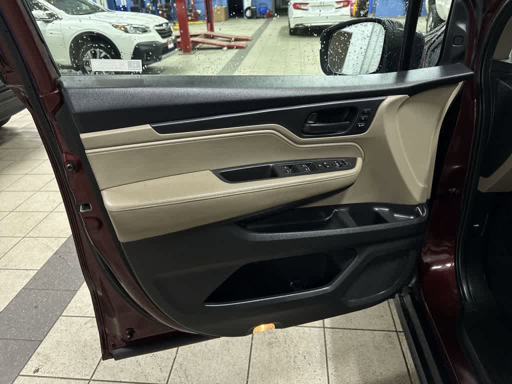 Used 2019 Honda Odyssey EX-L image 30