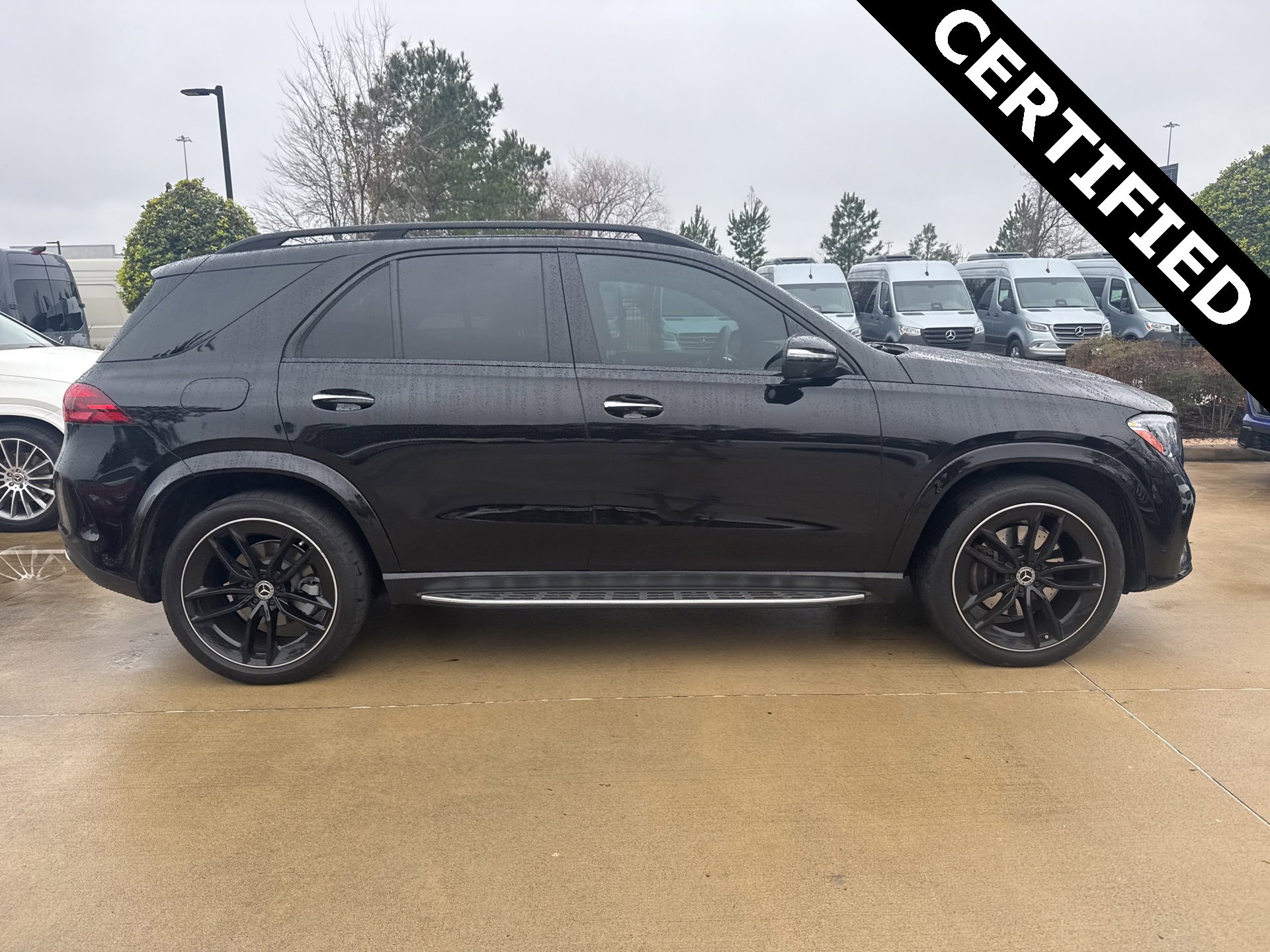 Used 2024 Mercedes-Benz GLE 580 4MATIC image 3