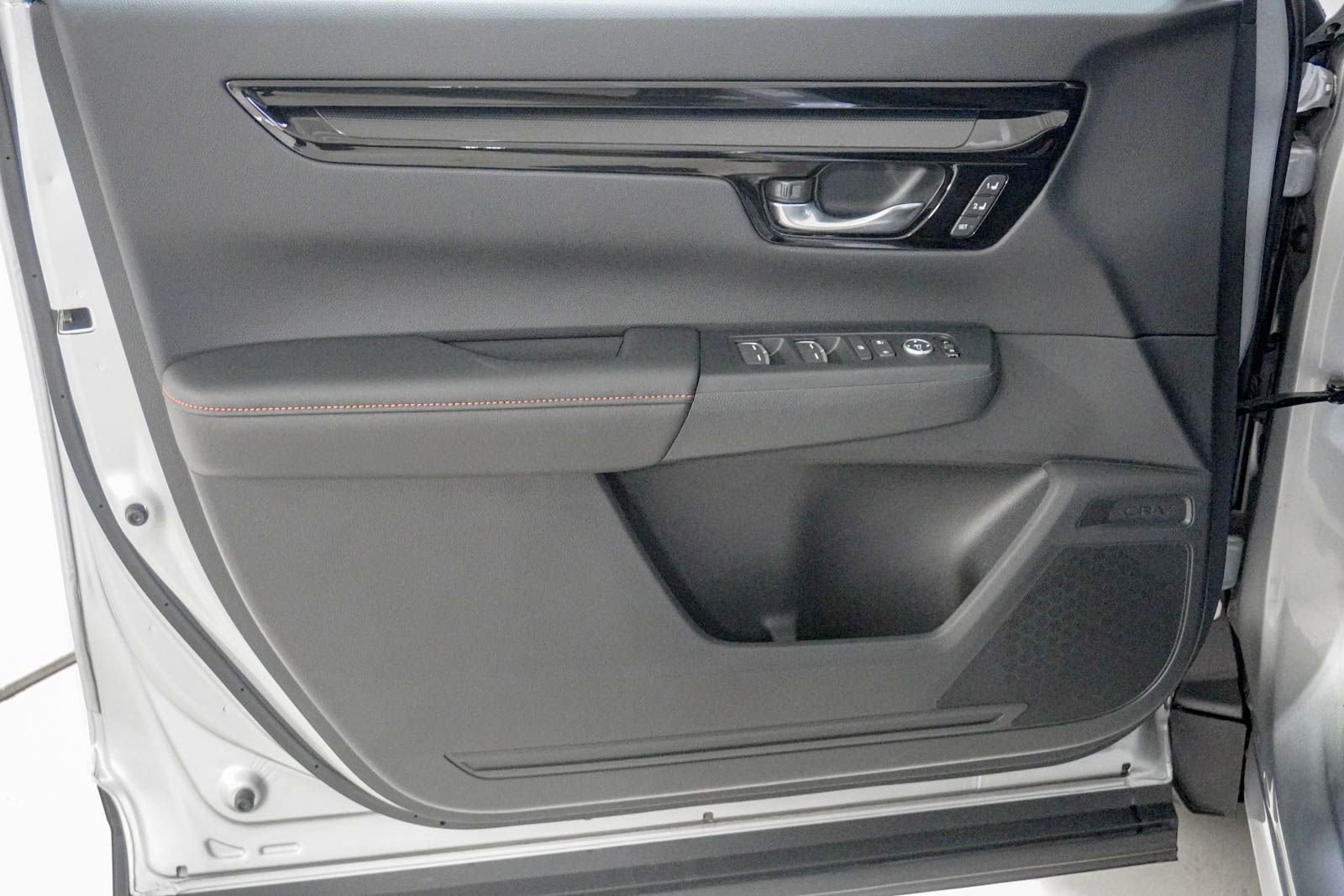 Certified 2026 Honda CR-V Sport Touring image 17