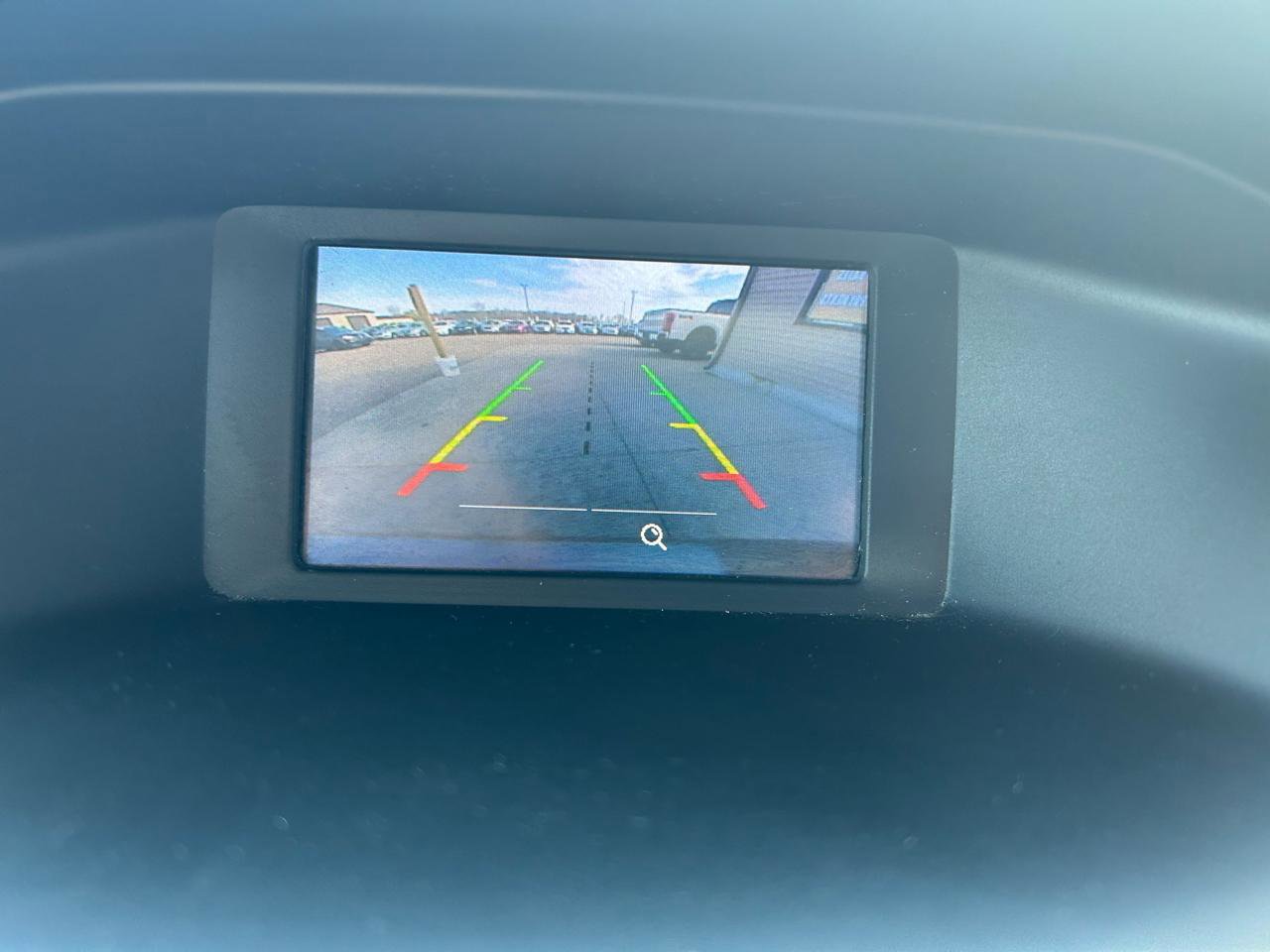 Used 2015 Ford Focus SE w/ Equipment Group 201A image 24