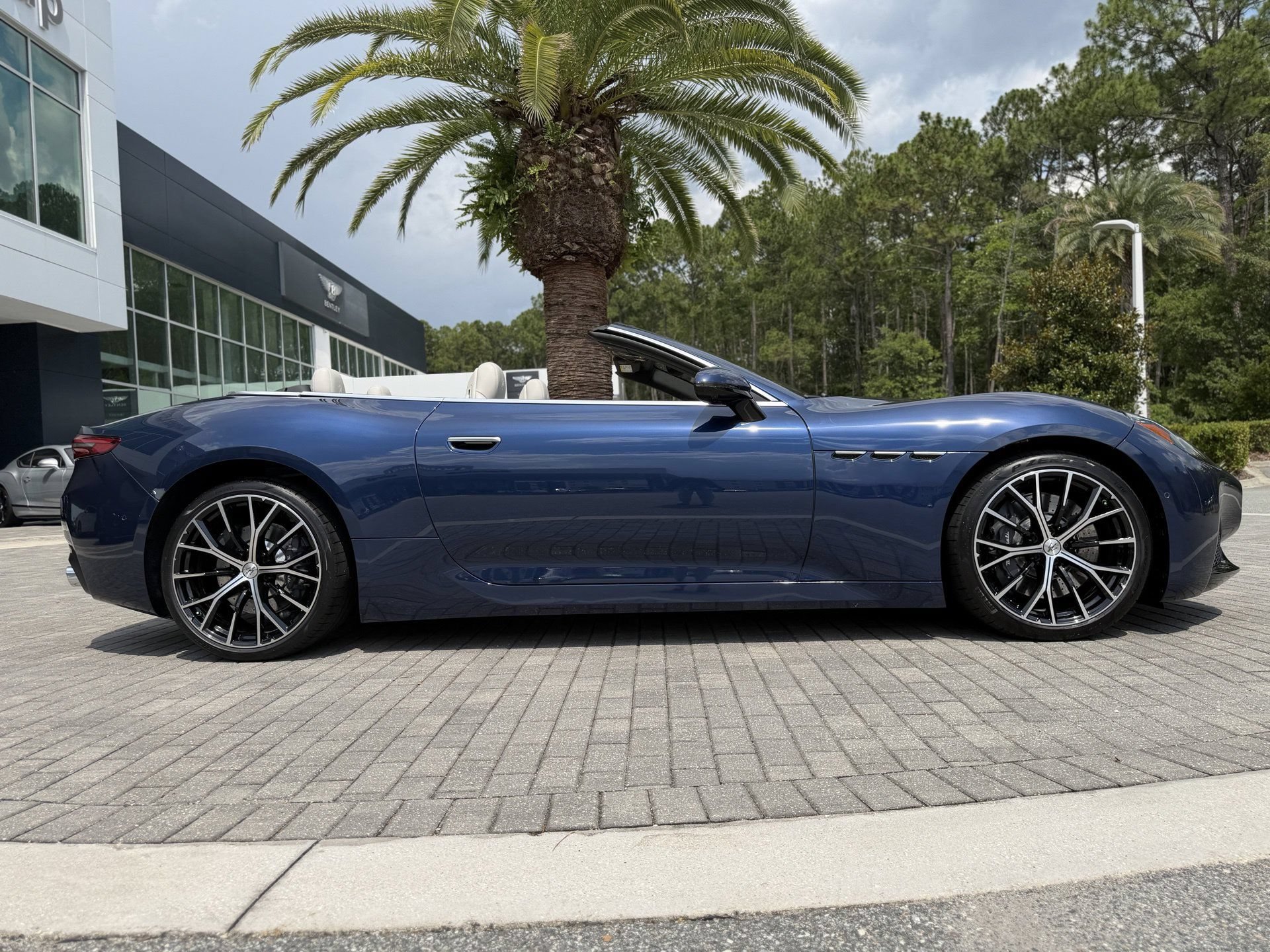 New 2026 Maserati GranCabrio Modena AWD/4WD image 5
