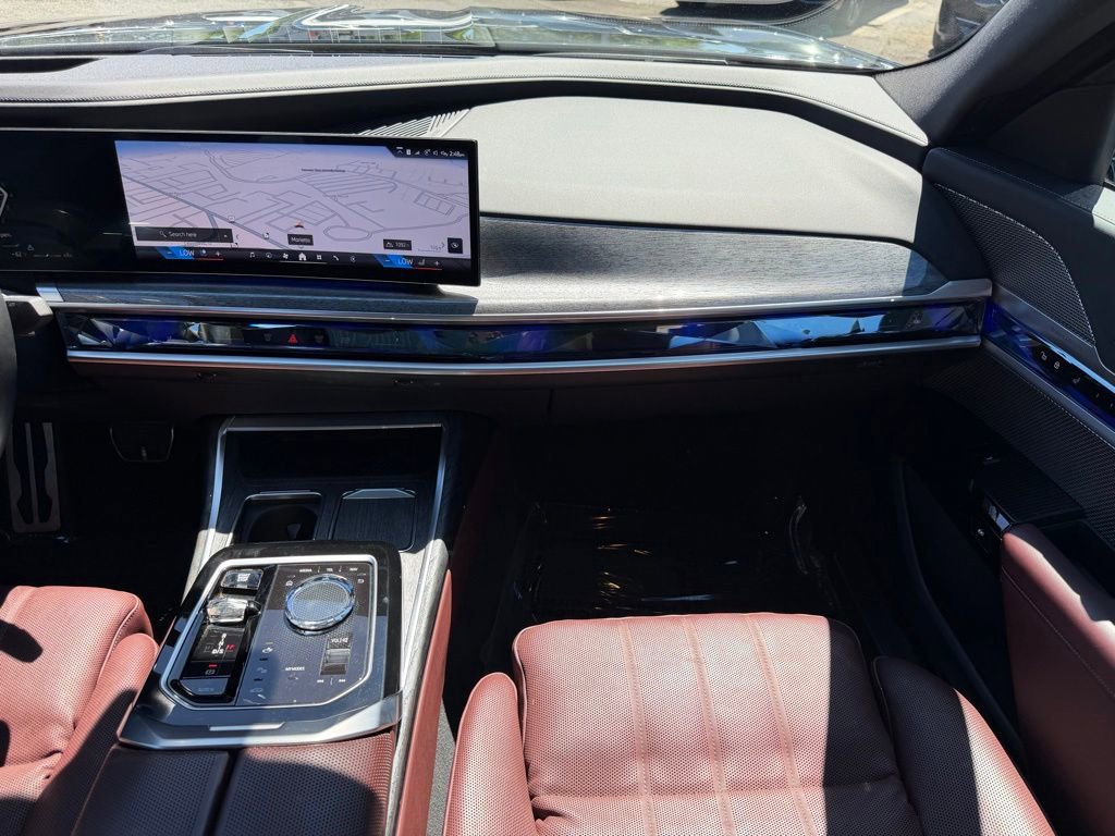 Used 2023 BMW 740i w/ Executive Package RWD image 26