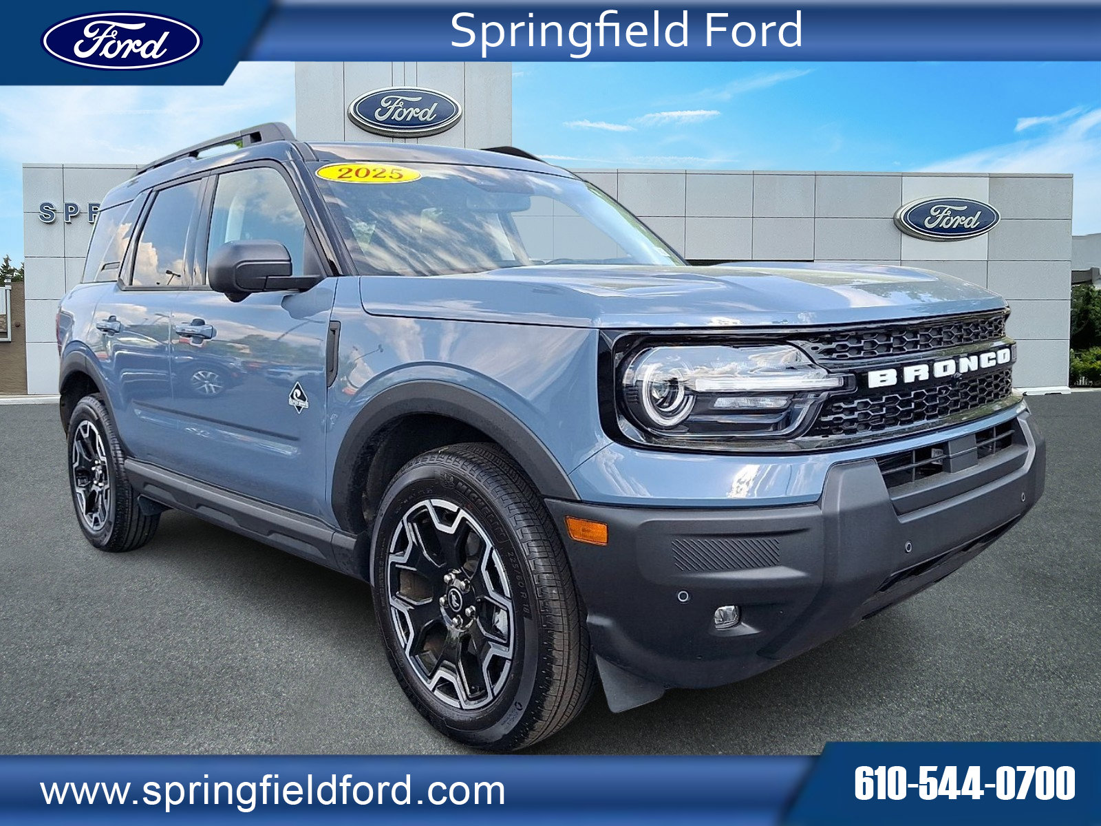 Used 2025 Ford Bronco Sport Outer Banks w/ Outer Banks Tech Package+ AWD/4WD image 1
