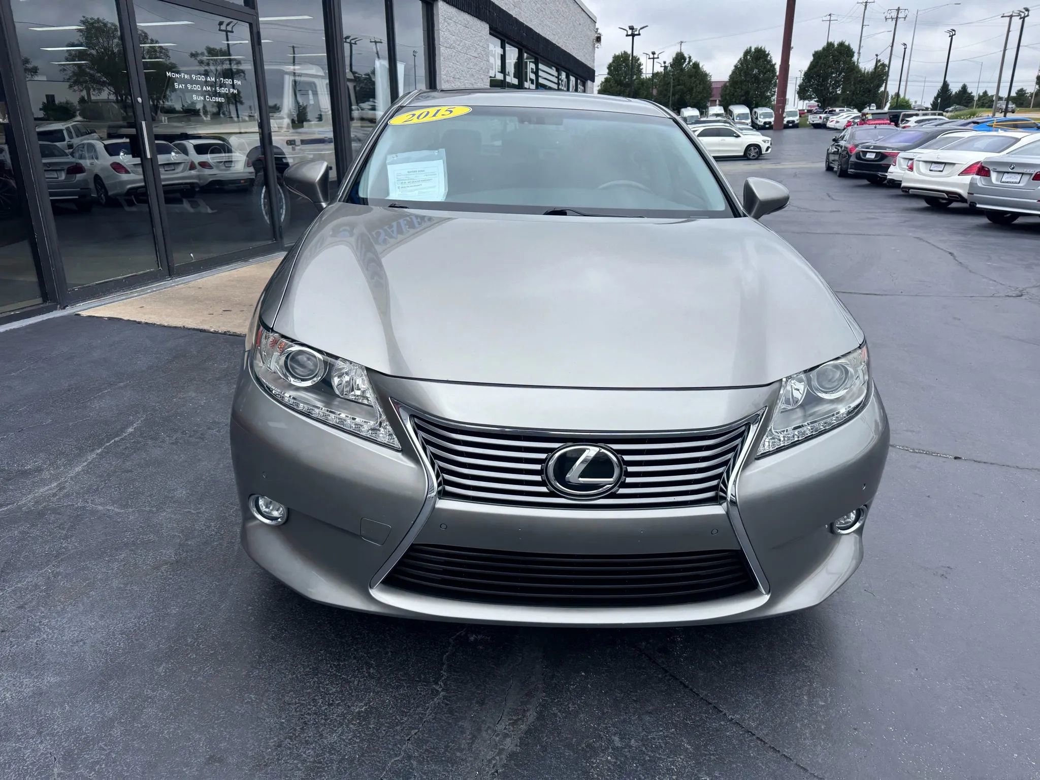Used 2015 Lexus ES 350 image 8
