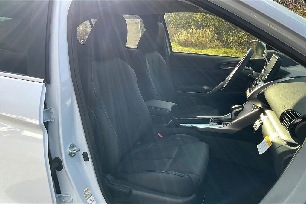 New 2026 Mitsubishi Eclipse Cross SE image 8
