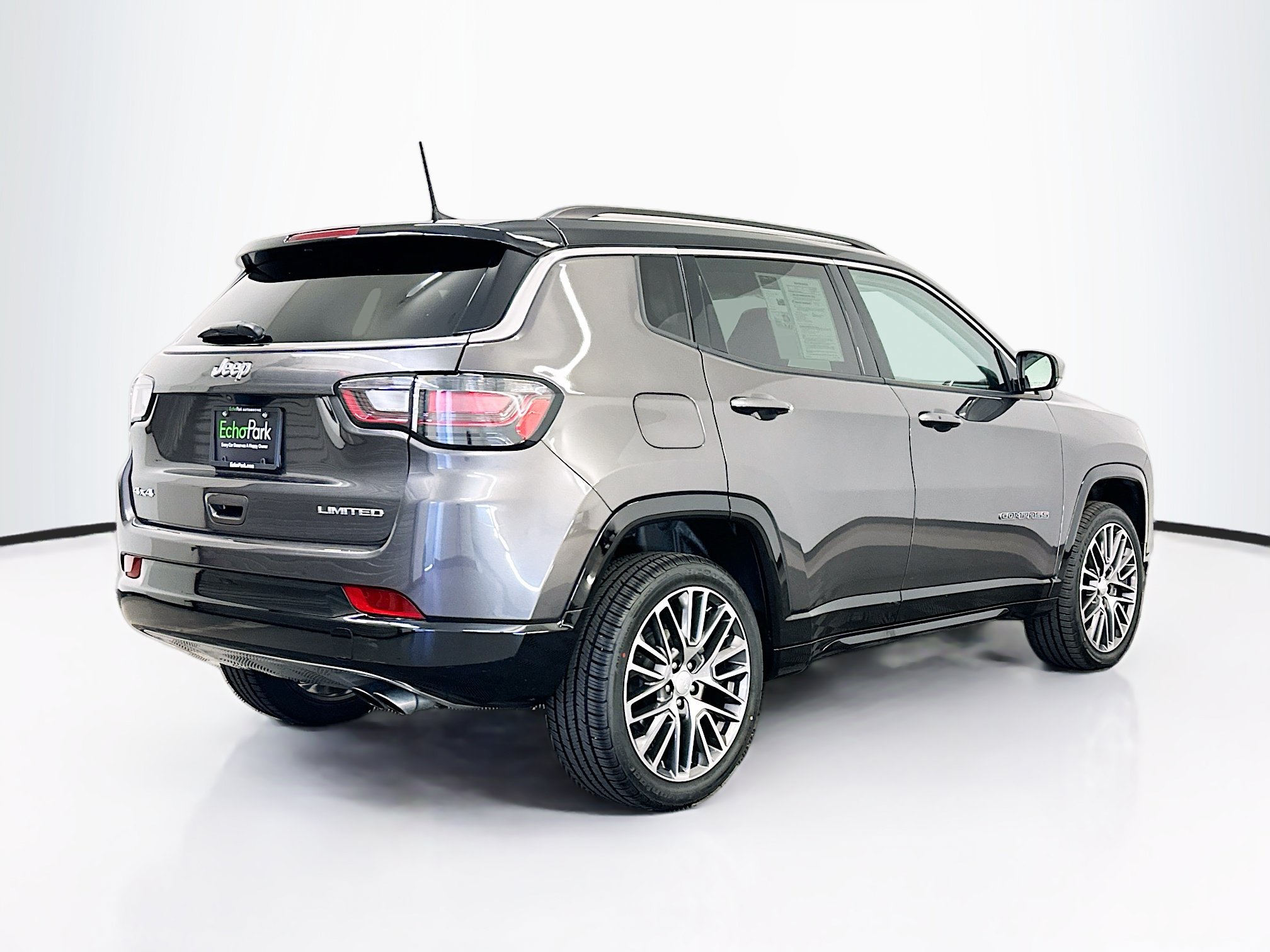 Used 2022 Jeep Compass Limited w/ Elite Group AWD/4WD image 9