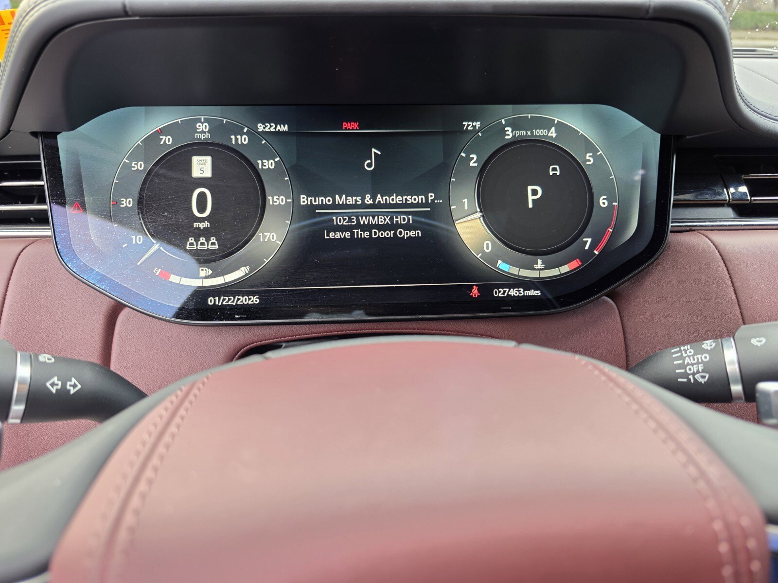 Used 2023 Land Rover Range Rover SE image 15