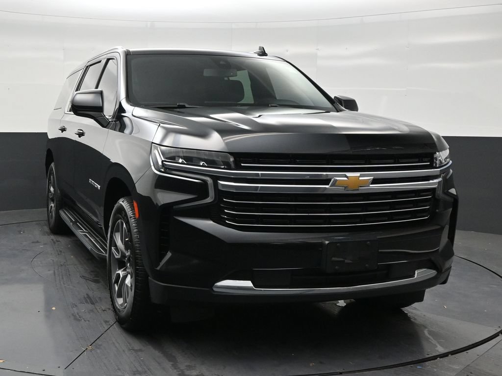 Used 2021 Chevrolet Suburban LT AWD/4WD image 7