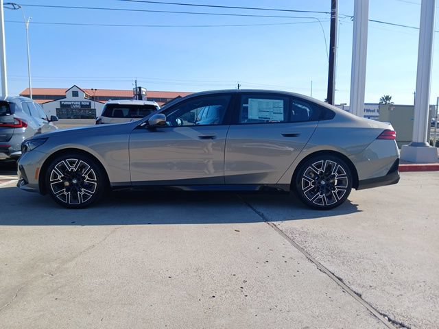 New 2026 BMW 530i RWD image 6