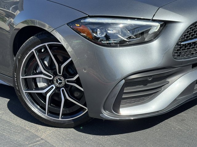 Used 2024 Mercedes-Benz C 300 Sedan image 2