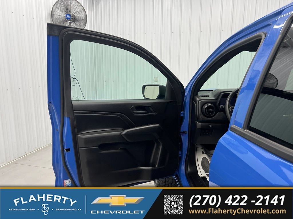 Used 2025 Chevrolet Colorado Trail Boss AWD/4WD image 8