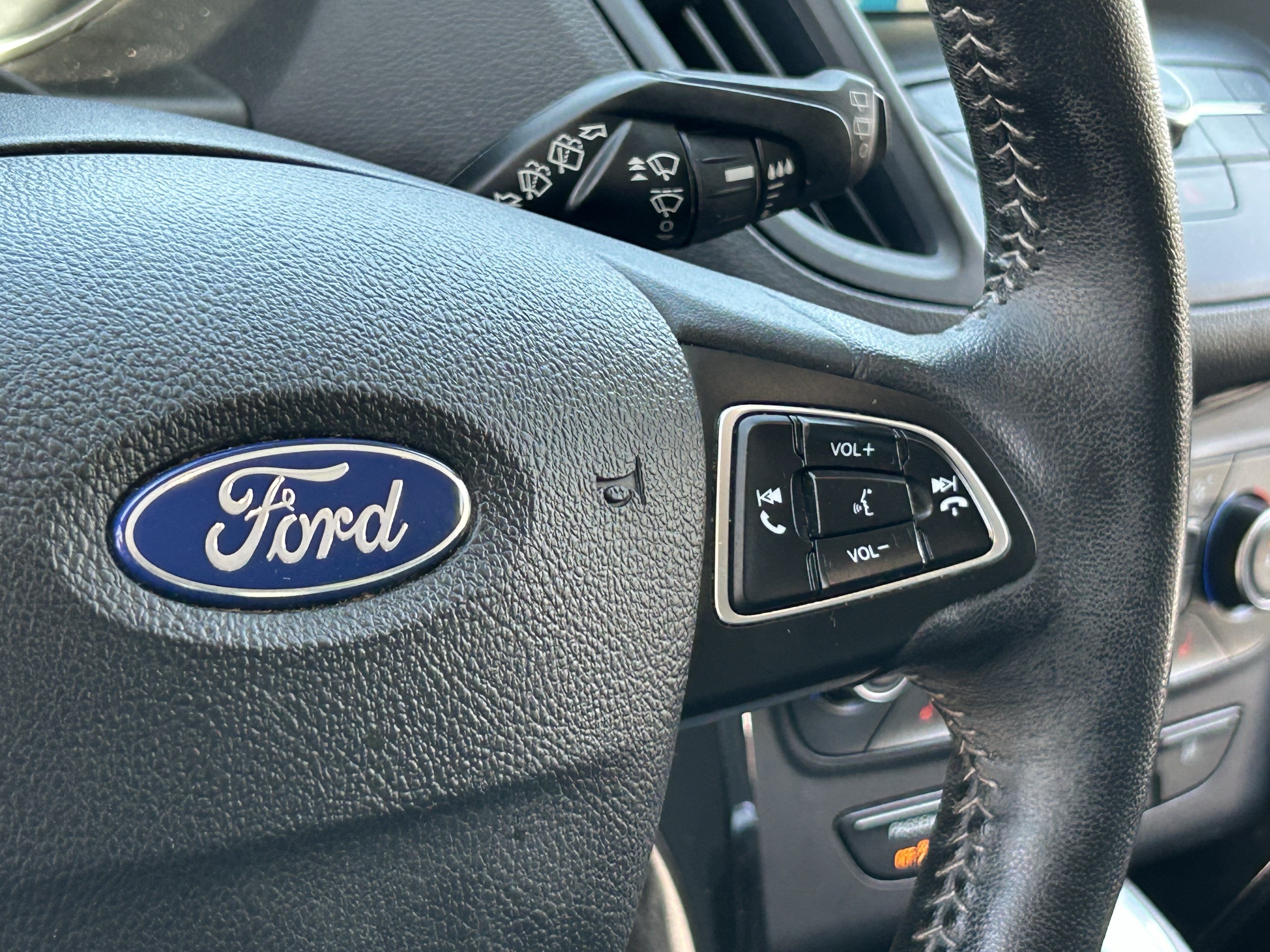 Used 2019 Ford Escape SE AWD/4WD image 27