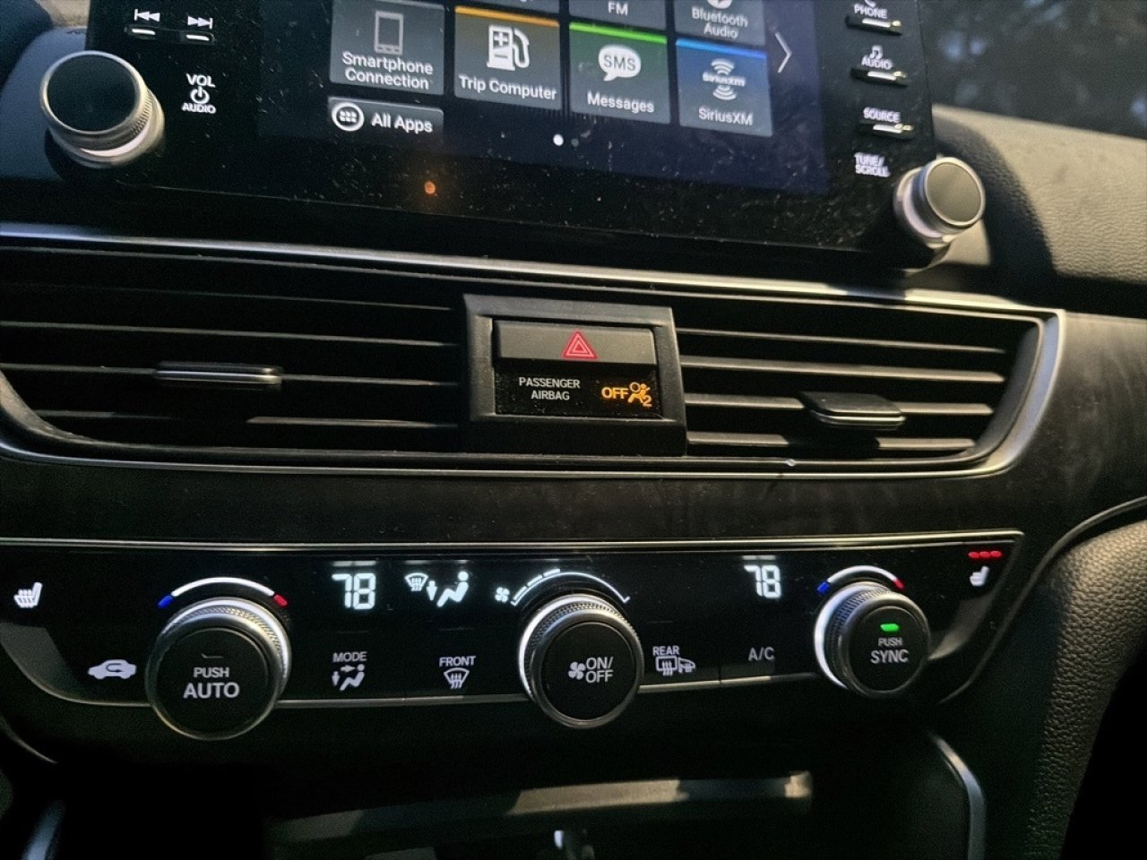 Used 2020 Honda Accord EX-L image 18