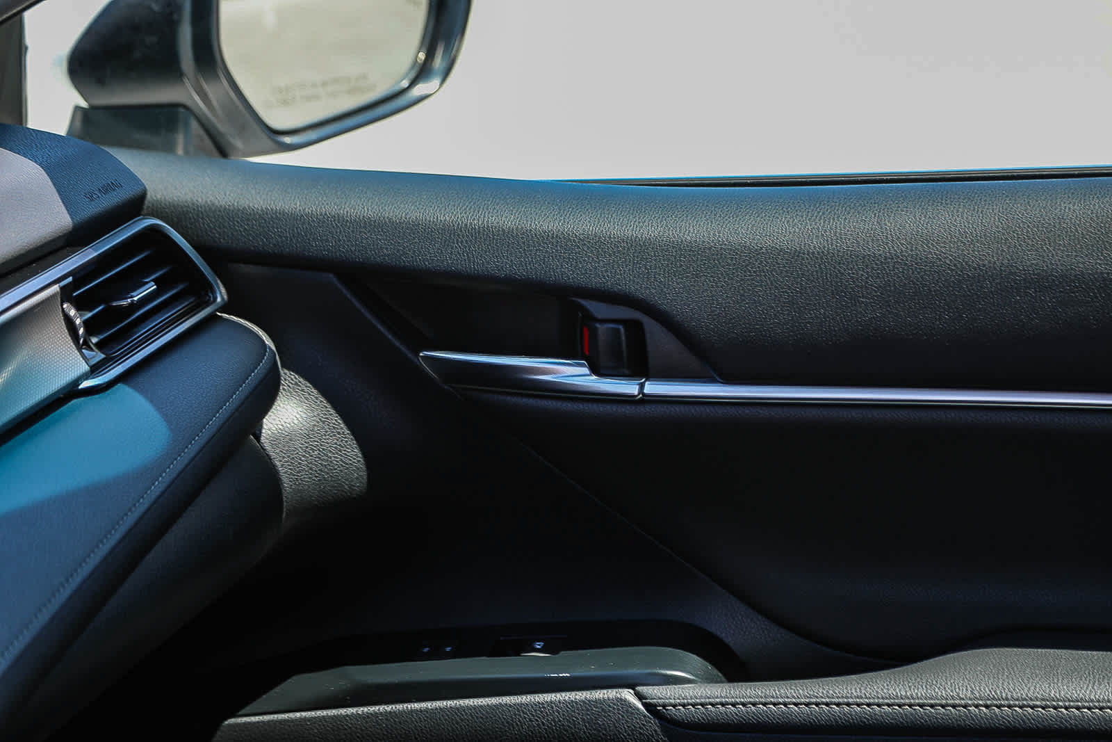 Certified 2019 Toyota Camry XSE w/ Driver Assist Package FWD image 21