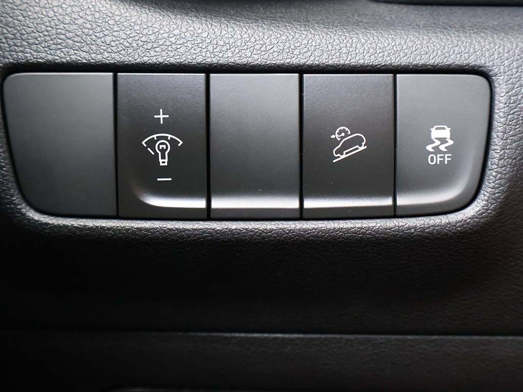 Used 2023 Hyundai Kona SEL w/ Cargo Package AWD/4WD image 34