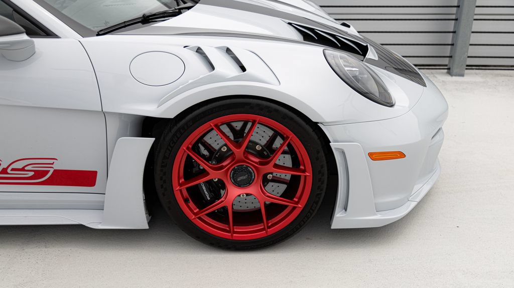 Certified 2025 Porsche 911 GT3 RS RWD image 9