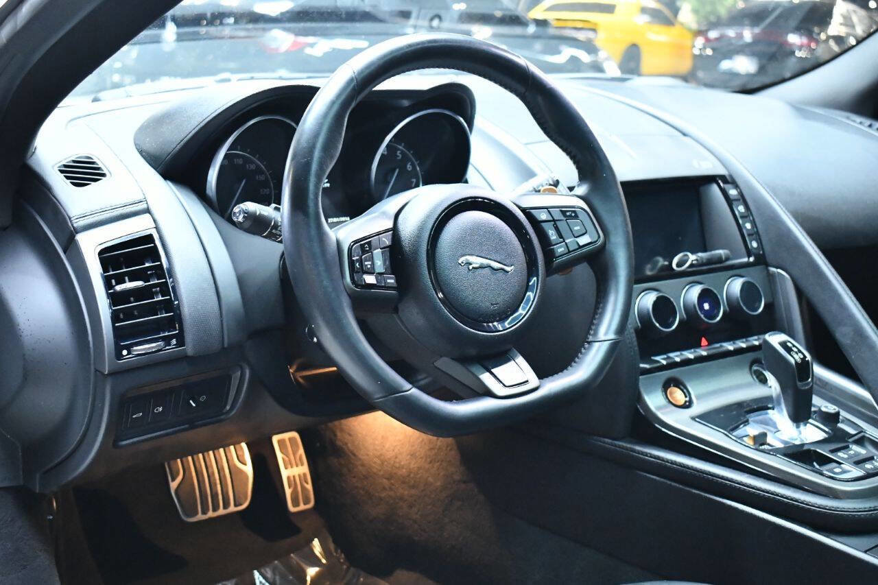 Used 2016 Jaguar F-TYPE S image 54