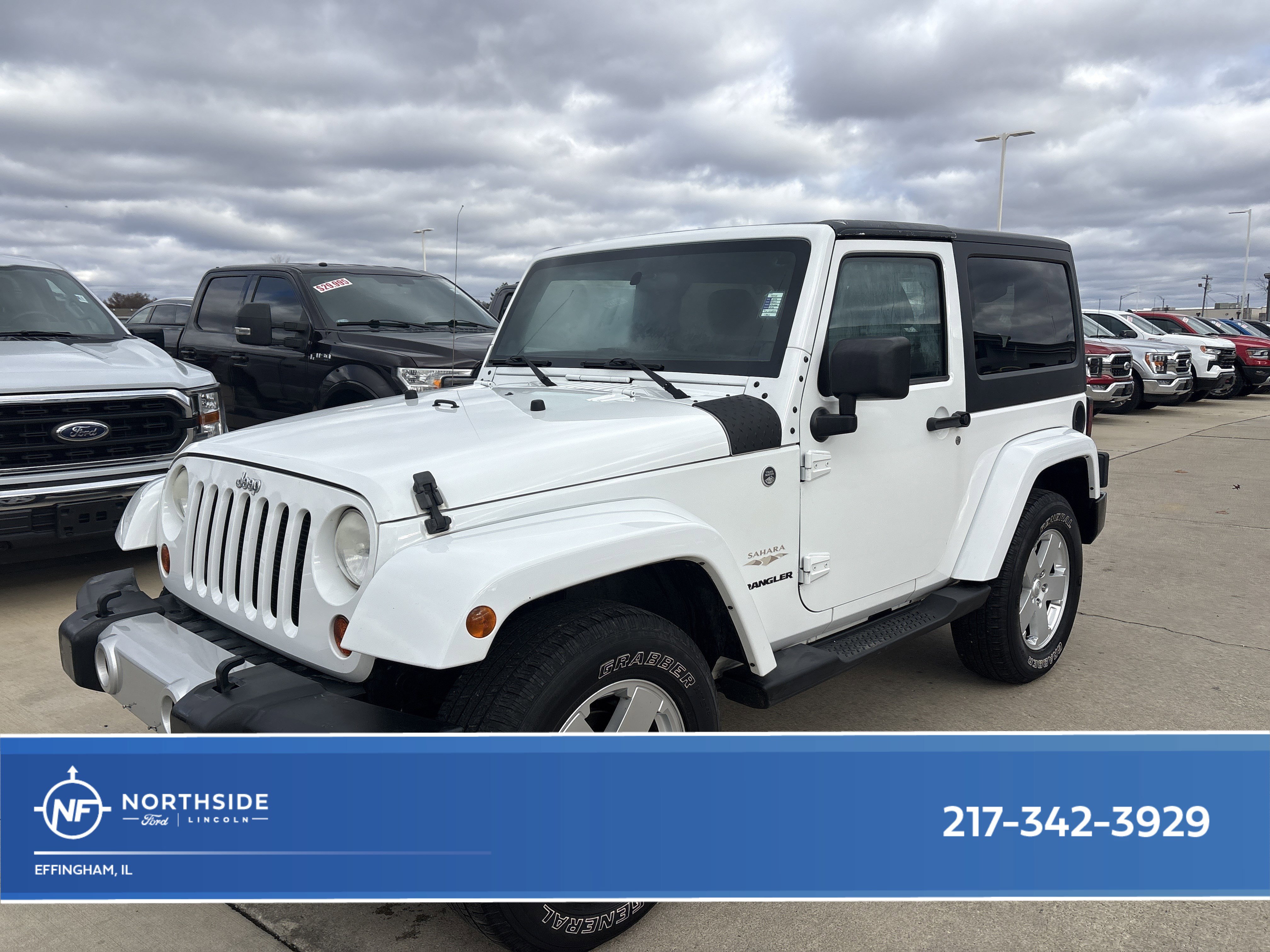Used 2012 Jeep Wrangler Sahara image 1