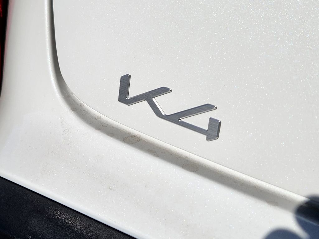 New 2026 Kia K4 LXS image 12
