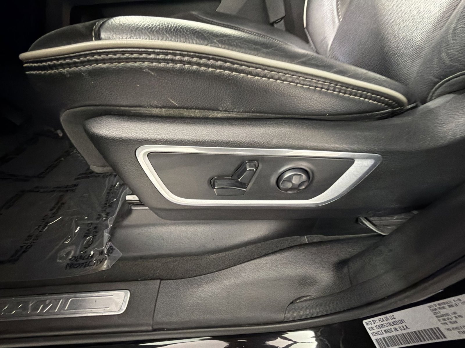 Used 2020 RAM 1500 Laramie image 14