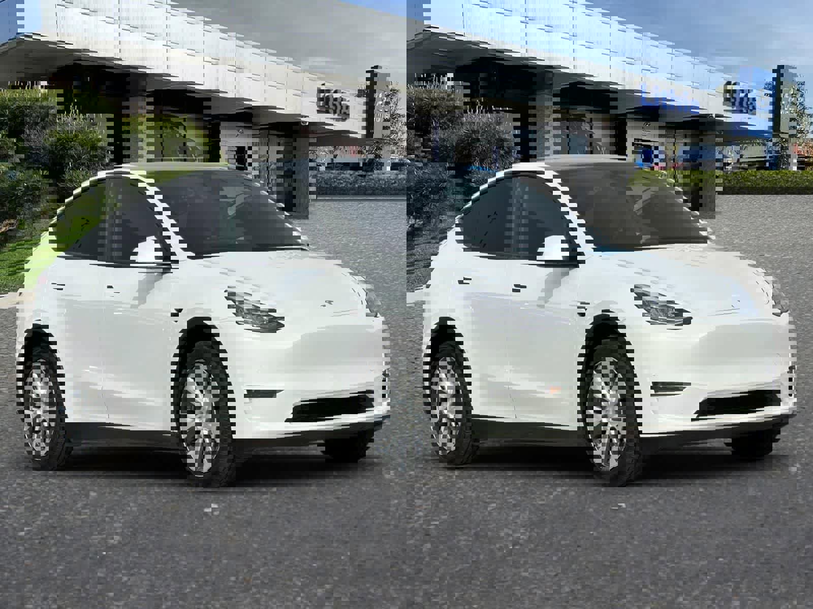 Used 2020 Tesla Model Y Long Range image 10