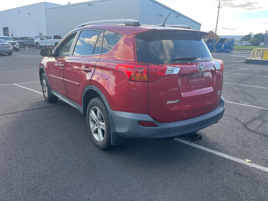 Used 2015 Toyota RAV4 XLE AWD/4WD image 6