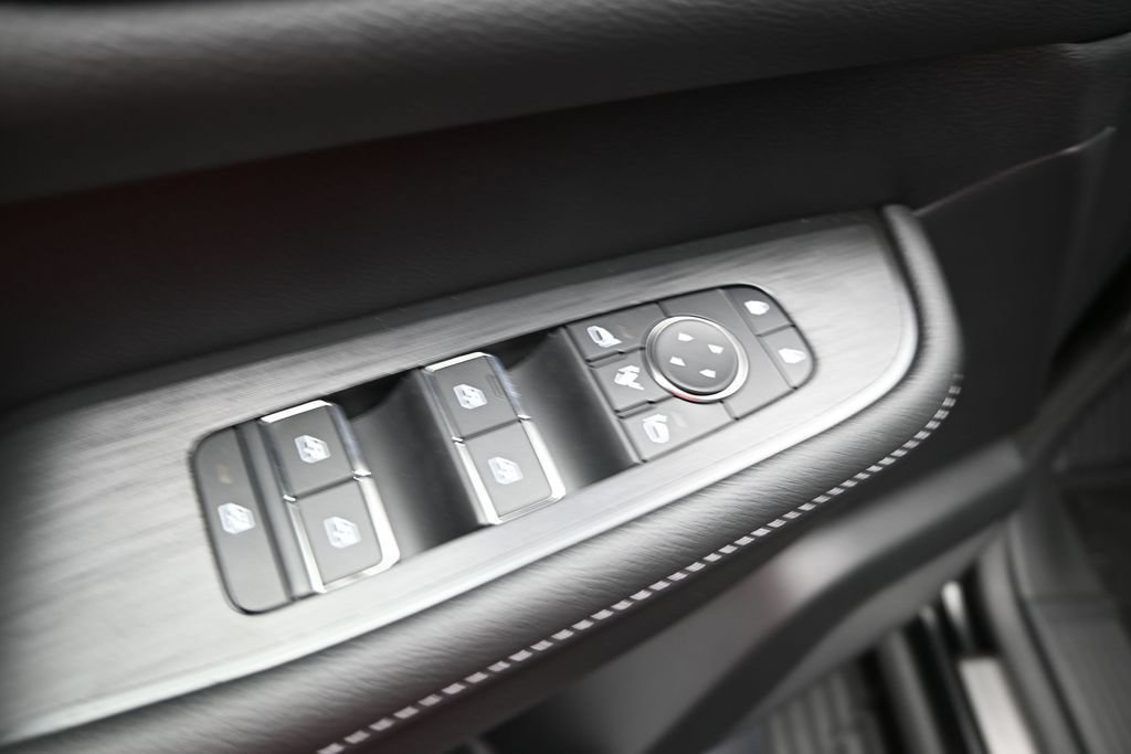 New 2026 Nissan Armada PRO-4X AWD/4WD image 13