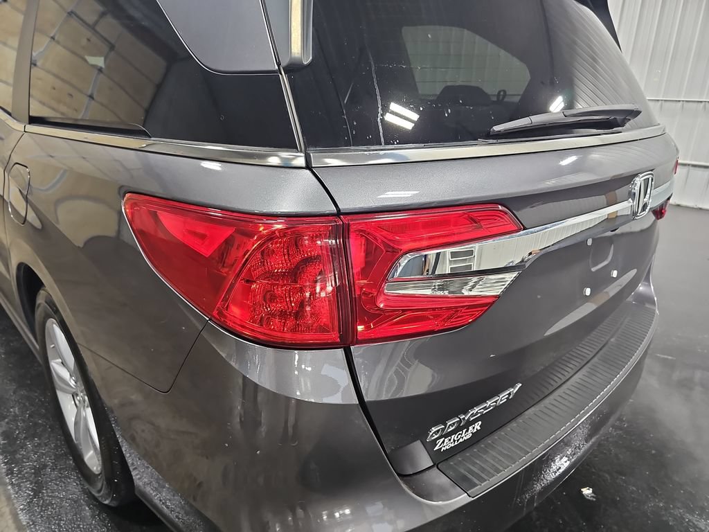 Used 2018 Honda Odyssey EX-L image 35