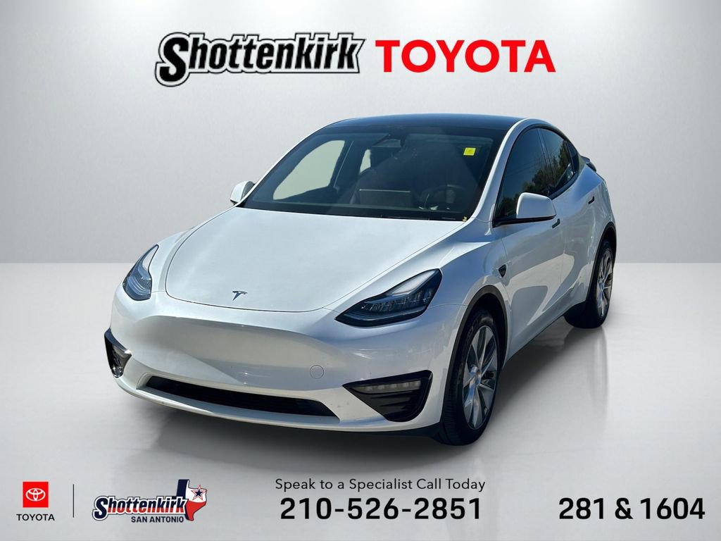 Used 2023 Tesla Model Y Long Range image 1