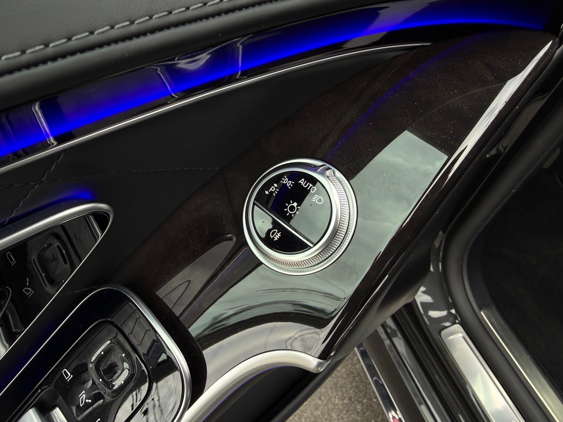 Used 2024 Mercedes-Benz S 580 4MATIC Sedan image 62