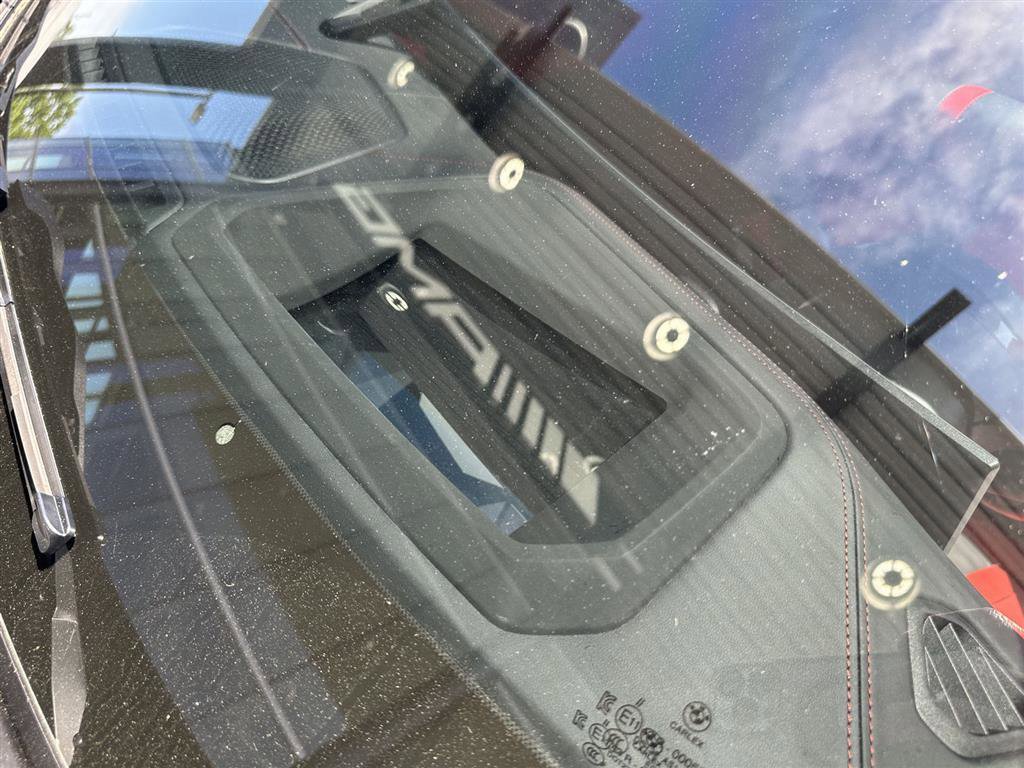 Used 2025 BMW M4 Competition w/ Executive Package image 4