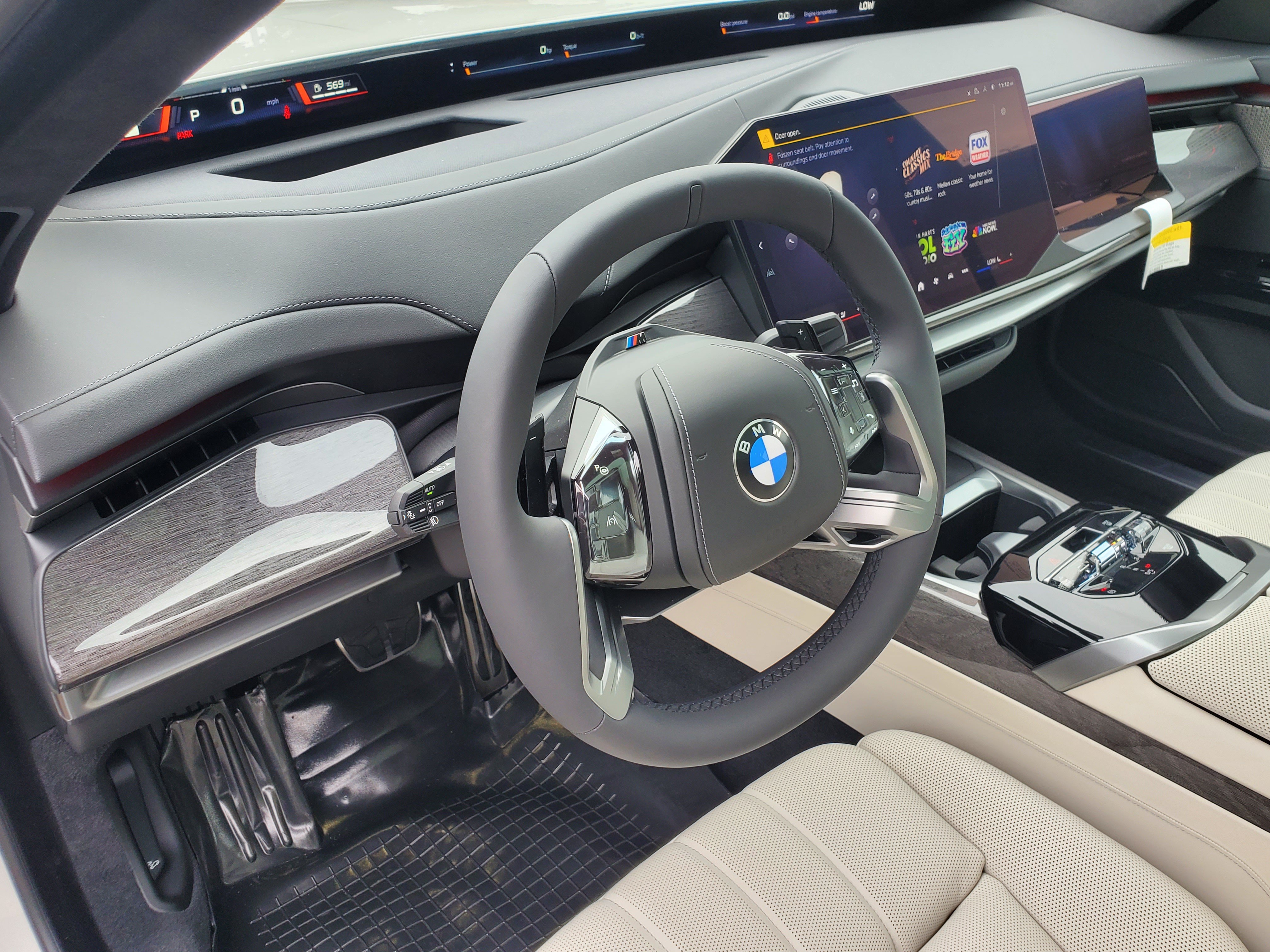 New 2027 BMW 740i xDrive w/ Executive Package AWD/4WD image 10